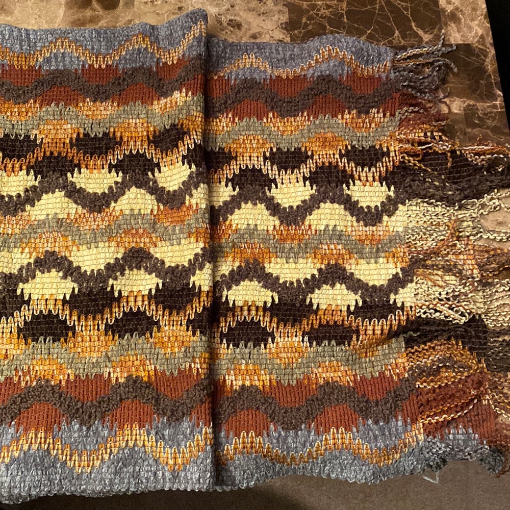 Missoni Women’s multicolor wool blend fringe zigzag scarf